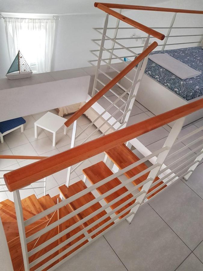 Apartmani Vrancic Mandre Bagian luar foto
