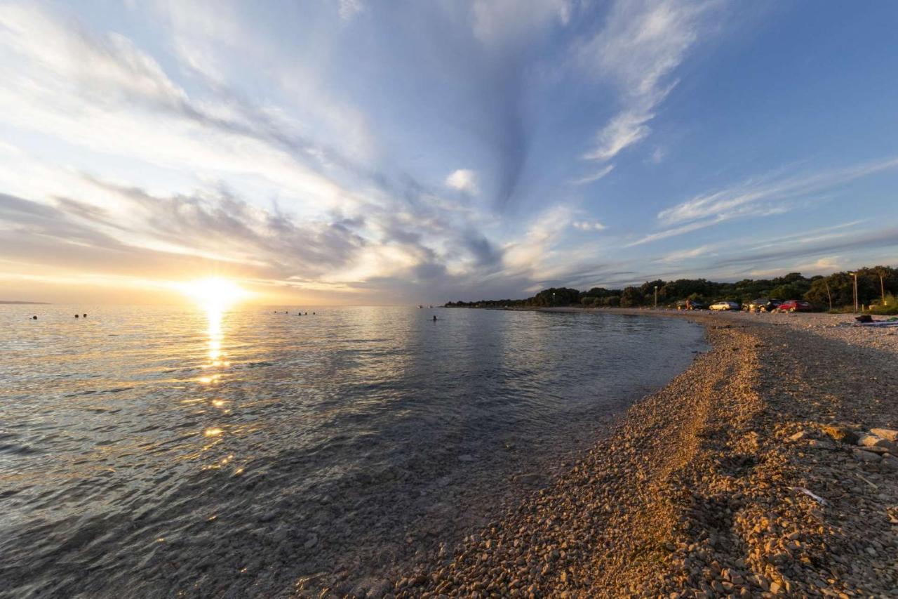 Apartmani Vrancic Mandre Bagian luar foto