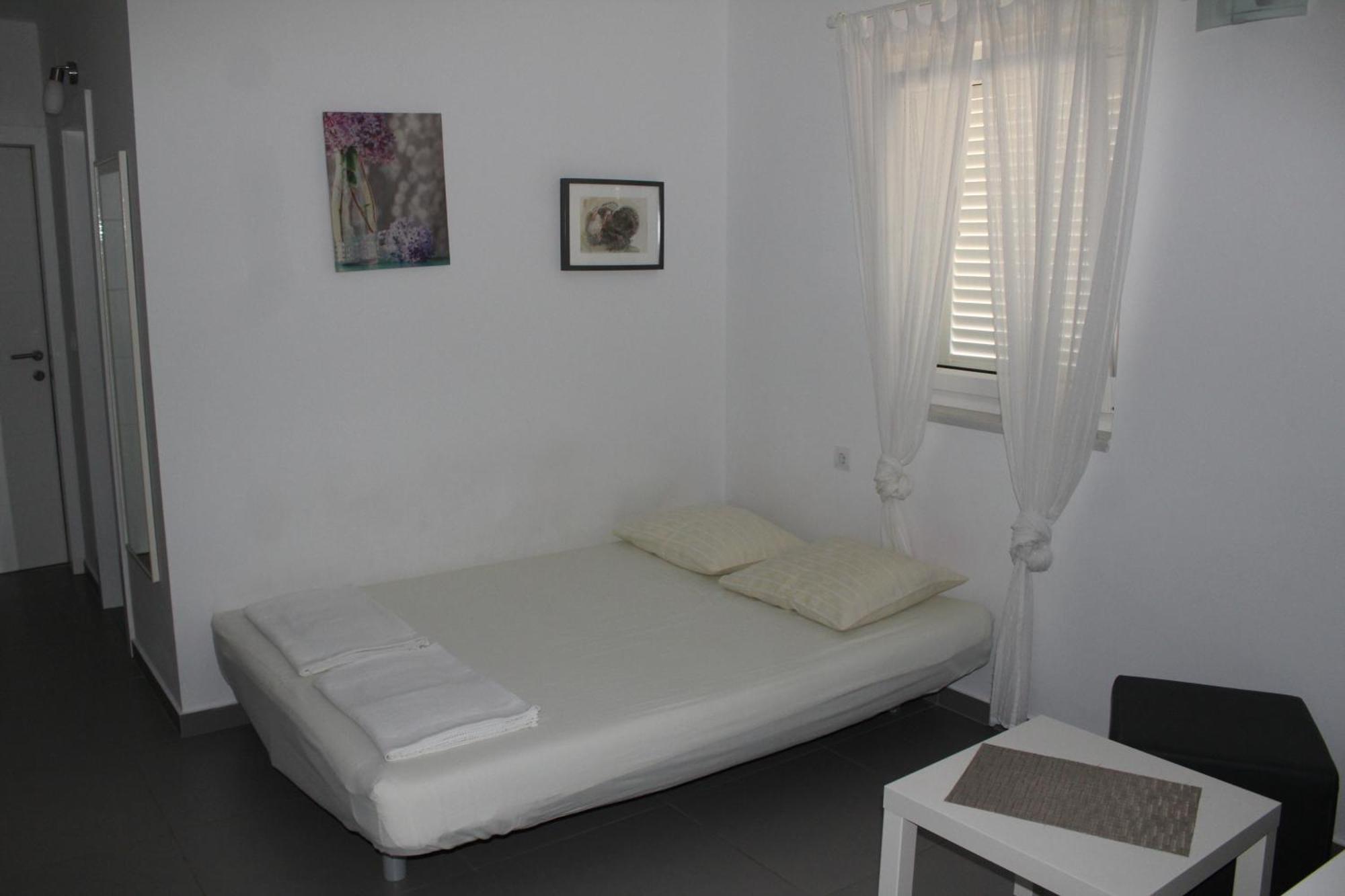 Apartmani Vrancic Mandre Bagian luar foto